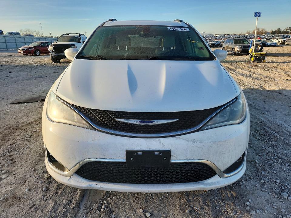 Продажа на аукционе авто 2019 Chrysler Pacifica, vin: 2C4RC1BG8KR548075, номер лота: 46827126