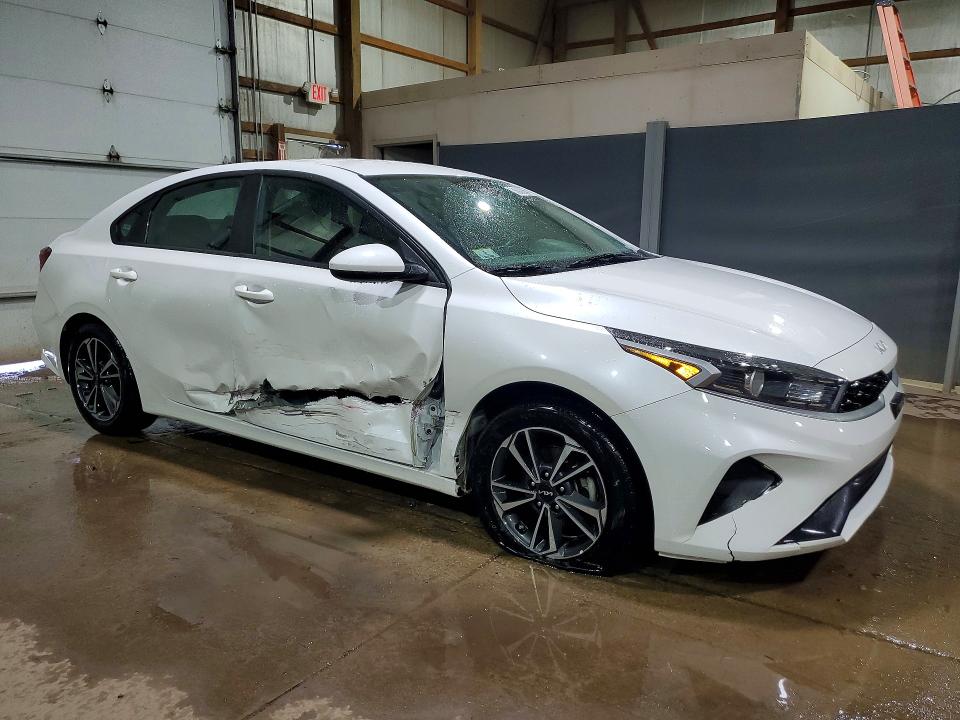 Продажа на аукционе авто 2024 Kia Forte, vin: 3KPF24AD2RE779693, номер лота: 47994406