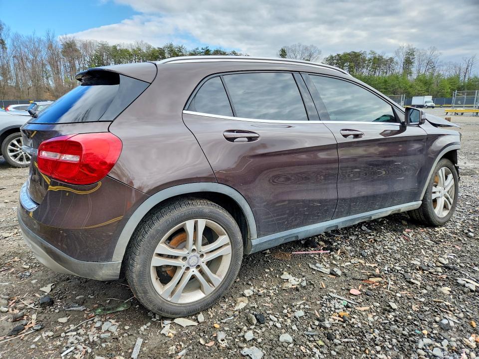 2015 Mercedes-benz Gla მანქანა იყიდება აუქციონზე, vin: WDCTG4EB5FJ117418, აუქციონის ნომერი: 47275886