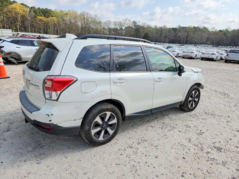 Auction sale of the 2017 Subaru Forester, vin: JF2SJAGC4HH806336, lot number: 47220836