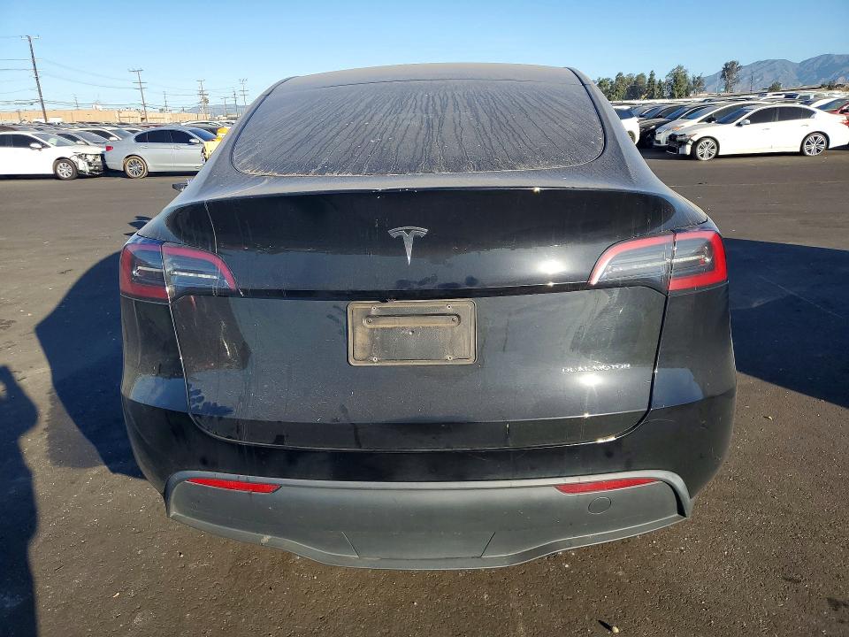 46271796 :رقم المزاد ، 7SAYGDEE4PA029765 vin ، 2023 Tesla Model Y مزاد بيع