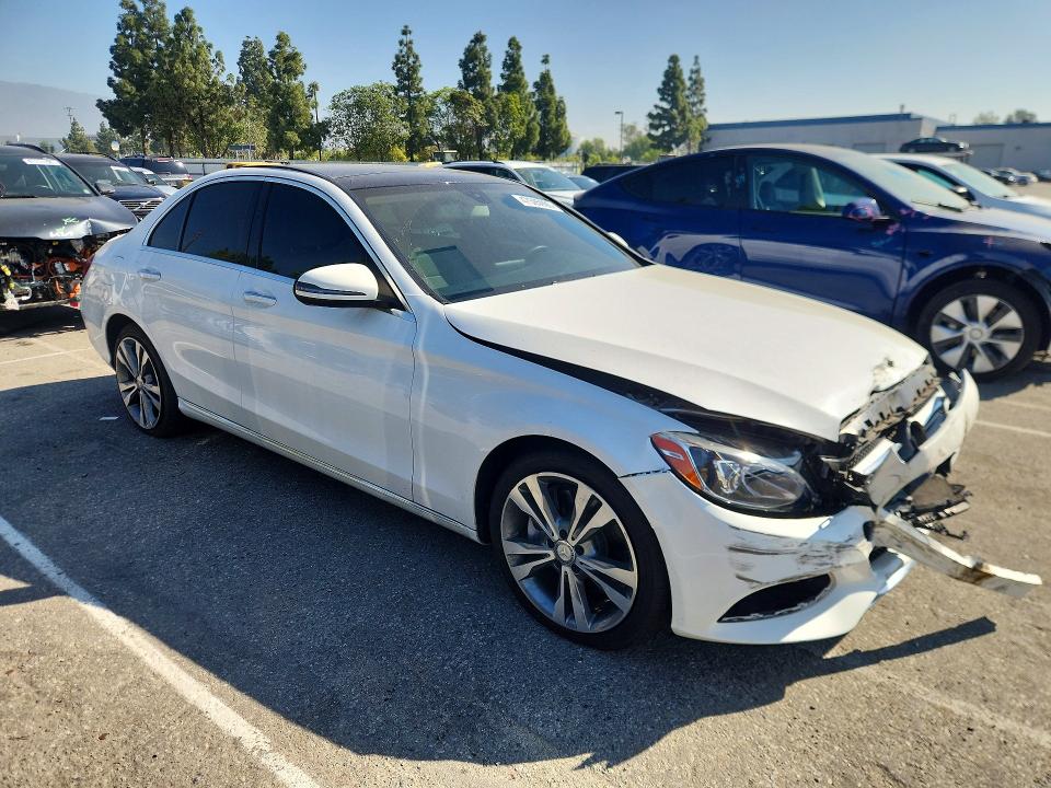 Продажа на аукционе авто 2016 Mercedes-benz C, vin: 55SWF4JB7GU103118, номер лота: 47595906