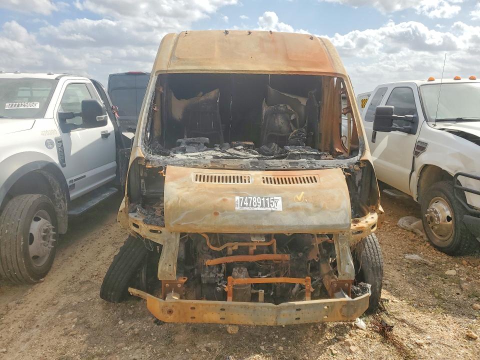 74789115 :رقم المزاد ، 3C6MRVJG1ME579388 vin ، 2021 Ram Promaster 3500 مزاد بيع