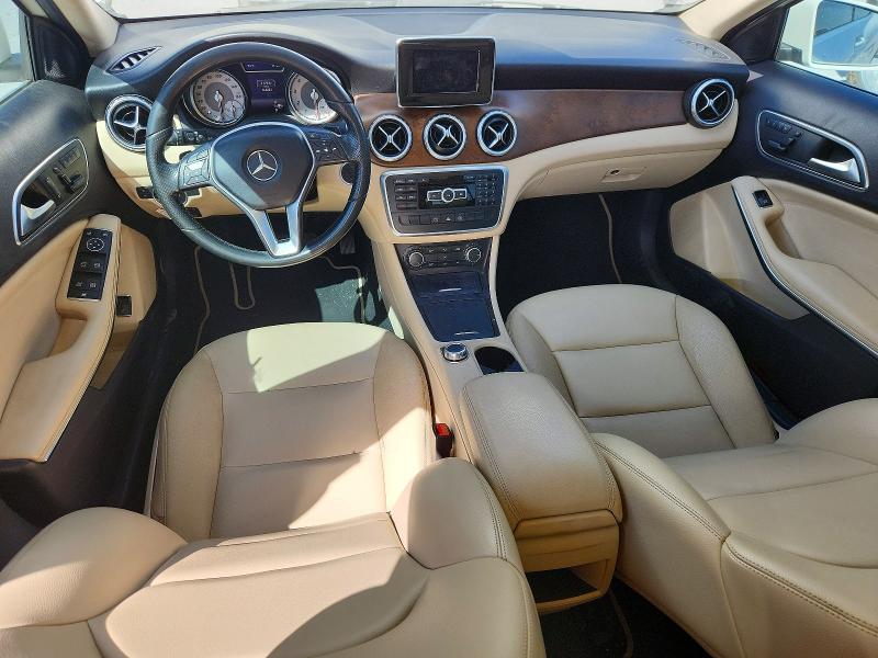47105726 :رقم المزاد ، WDCTG4EB1FJ118730 vin ، 2015 Mercedes-benz Gla مزاد بيع