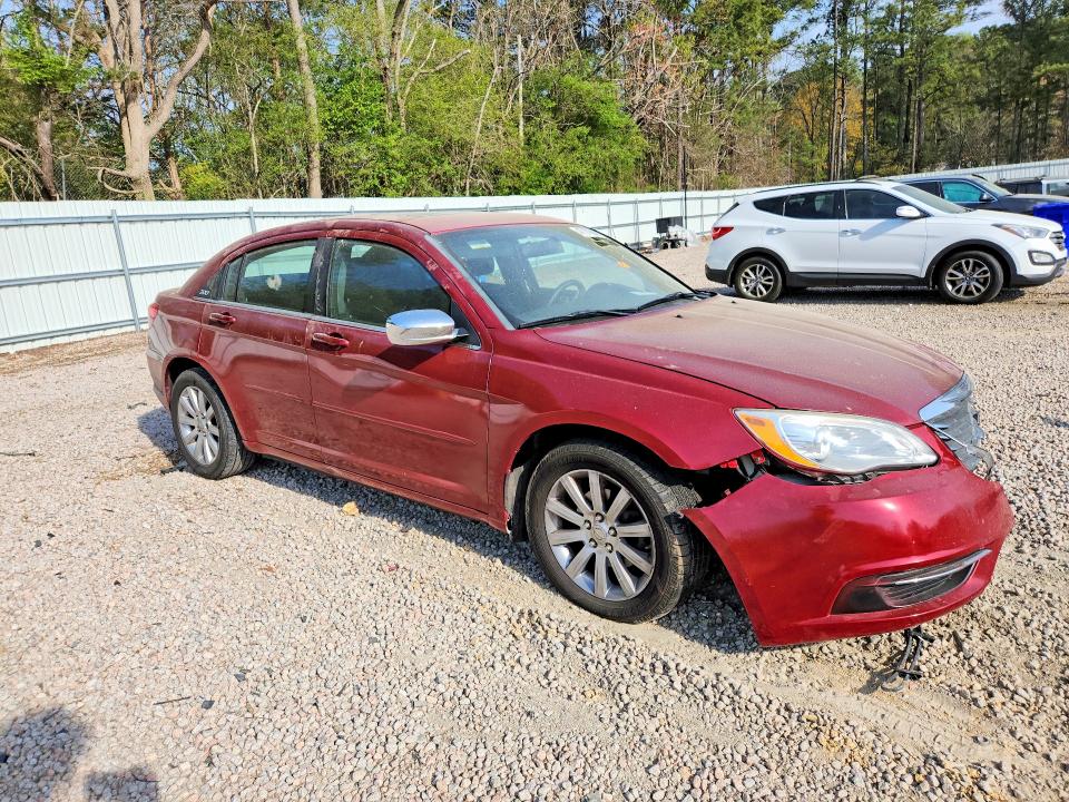 47176636 :رقم المزاد ، 1C3CCBBG9DN635998 vin ، 2013 Chrysler 200 مزاد بيع