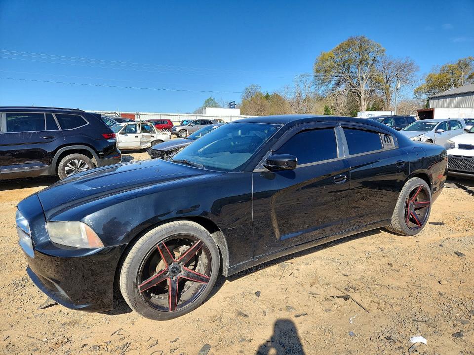 47098456 :رقم المزاد ، 2C3CDXBG4DH550215 vin ، 2013 Dodge Charger مزاد بيع