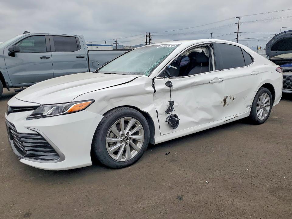 Auction sale of the 2024 Toyota Camry, vin: 4T1C11AK9RU261595, lot number: 47990616