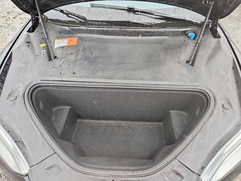 Продажа на аукционе авто 2018 Tesla Model S, vin: 5YJSA1E23JF245822, номер лота: 79470275