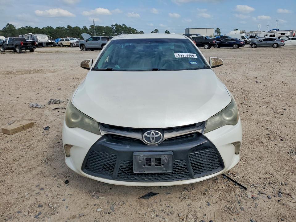 2015 Toyota Camry მანქანა იყიდება აუქციონზე, vin: 4T1BF1FK8FU922809, აუქციონის ნომერი: 45573966