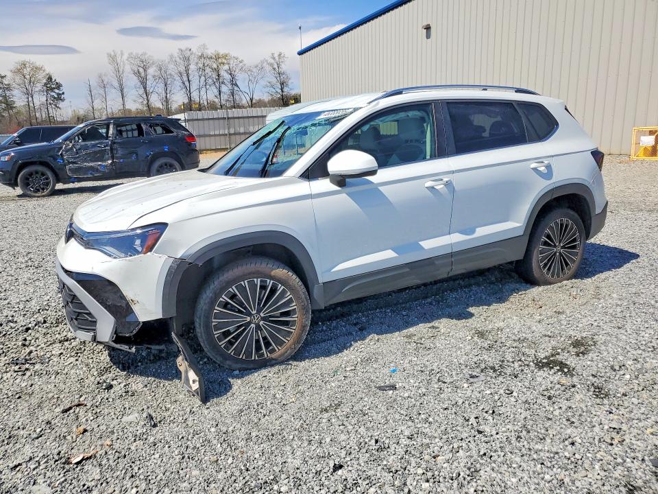 46385656 :رقم المزاد ، 3VVSC7B25SM090397 vin ، 2025 Volkswagen Taos مزاد بيع