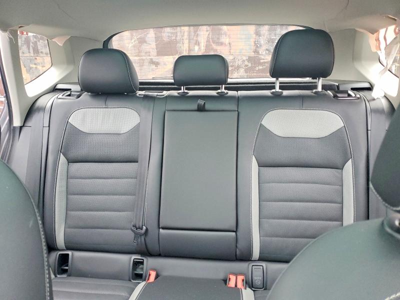 Продажа на аукционе авто 2022 Volkswagen Taos, vin: 3VV1X7B20NM011416, номер лота: 48169706