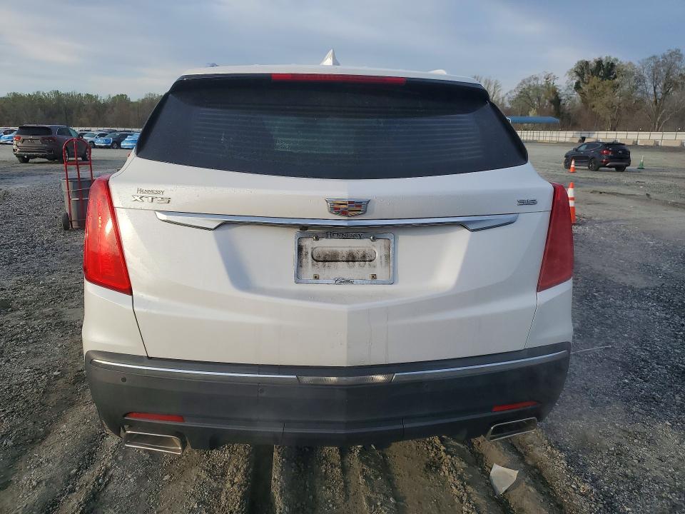 46522926 :رقم المزاد ، 1GYKNBRSXHZ128726 vin ، 2017 Cadillac Xt5 مزاد بيع