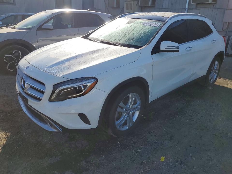 Продажа на аукционе авто 2015 Mercedes-benz Gla, vin: WDCTG4EB9FJ151801, номер лота: 45505316