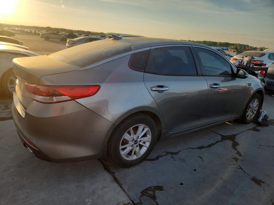 48335846 :رقم المزاد ، 5XXGT4L3XHG173120 vin ، 2017 Kia Optima مزاد بيع