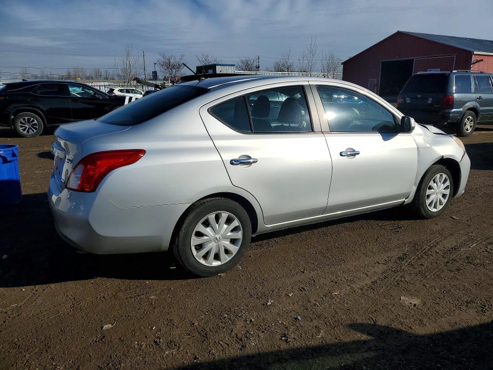 2012 Nissan Versa მანქანა იყიდება აუქციონზე, vin: 3N1CN7AP7CL800615, აუქციონის ნომერი: 46558906
