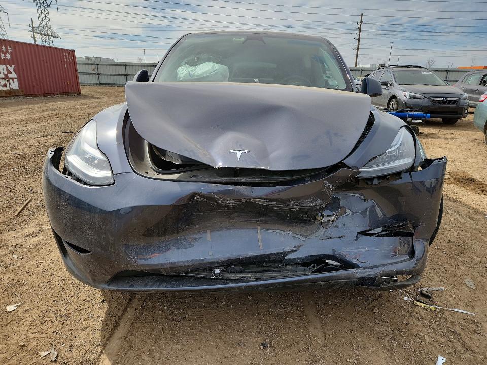 2023 Tesla Model Y მანქანა იყიდება აუქციონზე, vin: 7SAYGDEE7PA075963, აუქციონის ნომერი: 46952746