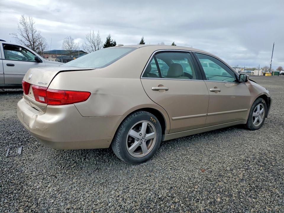 47405676 :رقم المزاد ، 1HGCM56835A068825 vin ، 2005 Honda Accord مزاد بيع