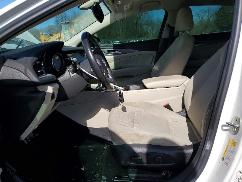 46384746 :رقم المزاد ، W04GL6SX3J1095940 vin ، 2018 Buick Regal مزاد بيع