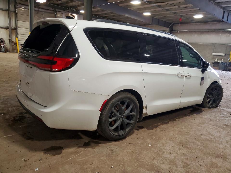 Продаж на аукціоні авто 2024 Chrysler Pacifica, vin: 2C4RC1BG5RR184174, номер лоту: 79474865