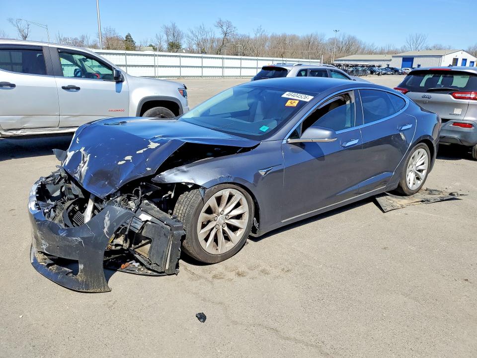 Продажа на аукционе авто 2017 Tesla Model S, vin: 5YJSA1E28HF193131, номер лота: 46404526