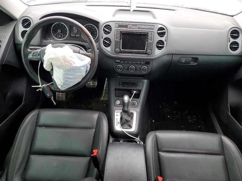 79531355 :رقم المزاد ، WVGNV7AX7HK034606 vin ، 2017 Volkswagen Tiguan مزاد بيع