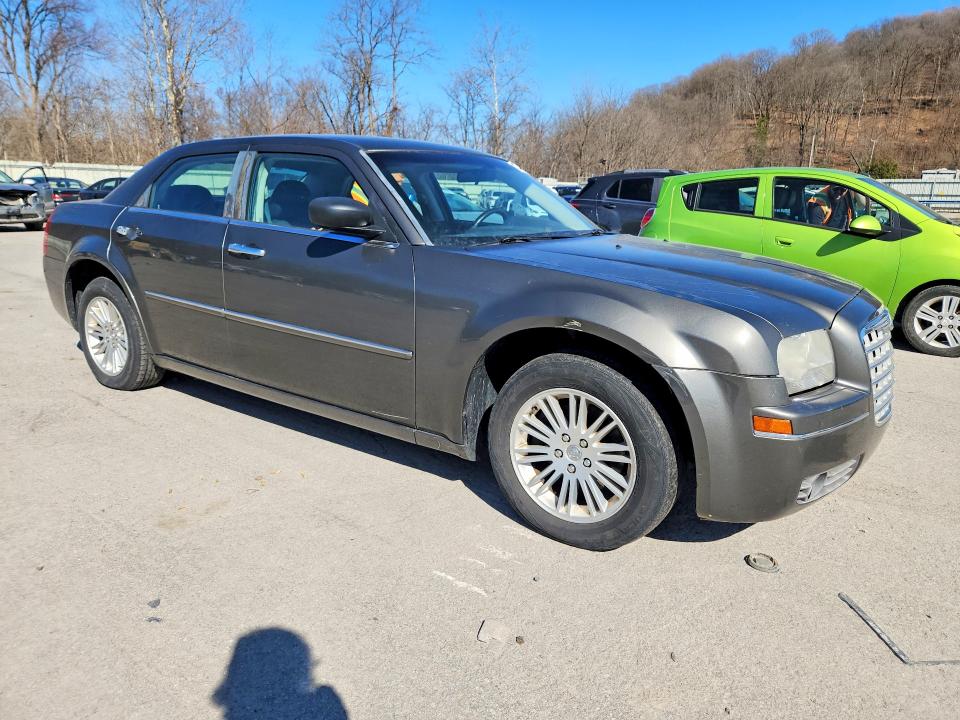 Продаж на аукціоні авто 2010 Chrysler 300, vin: 2C3CA5CV1AH266109, номер лоту: 41880446