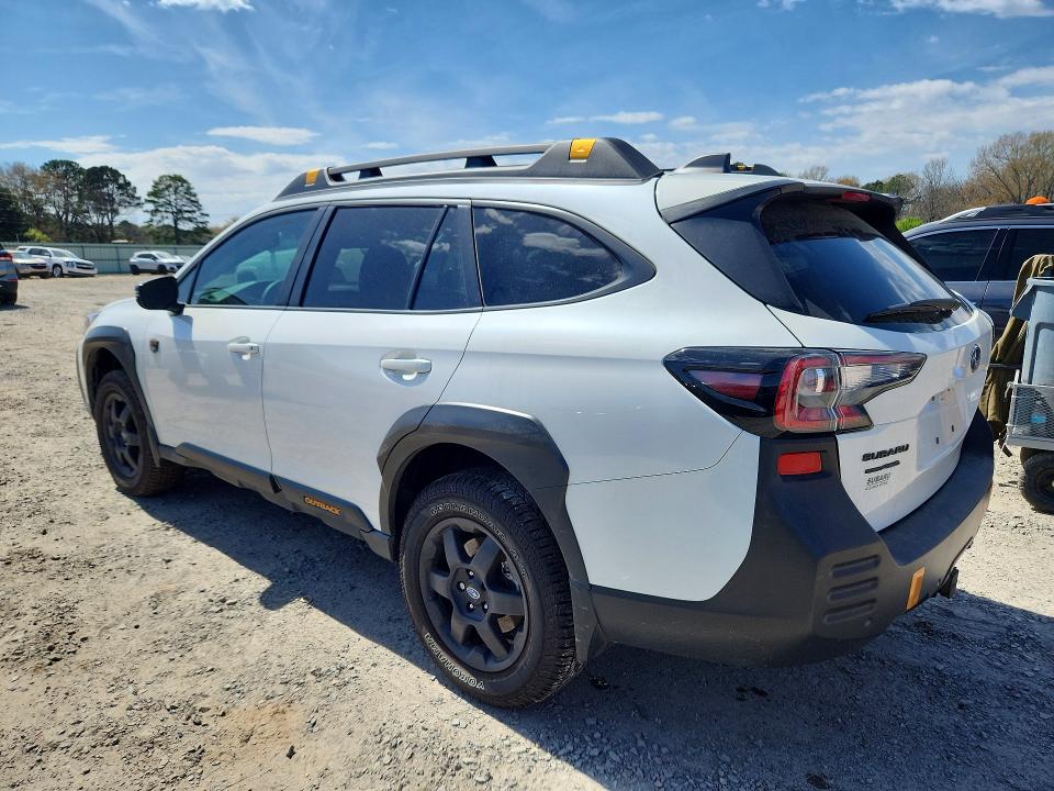 46713056 :رقم المزاد ، 4S4BTGUD8S3309329 vin ، 2025 Subaru Outback مزاد بيع