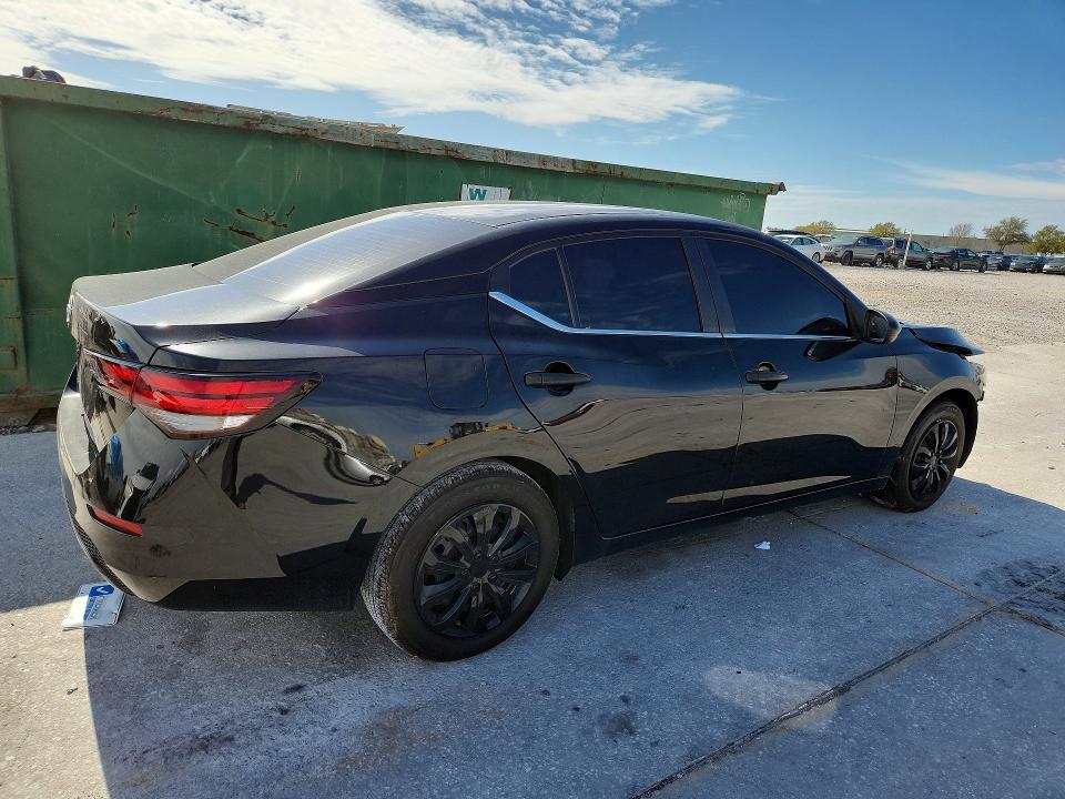 79699455 :رقم المزاد ، 3N1AB8BV2RY301915 vin ، 2024 Nissan Sentra مزاد بيع