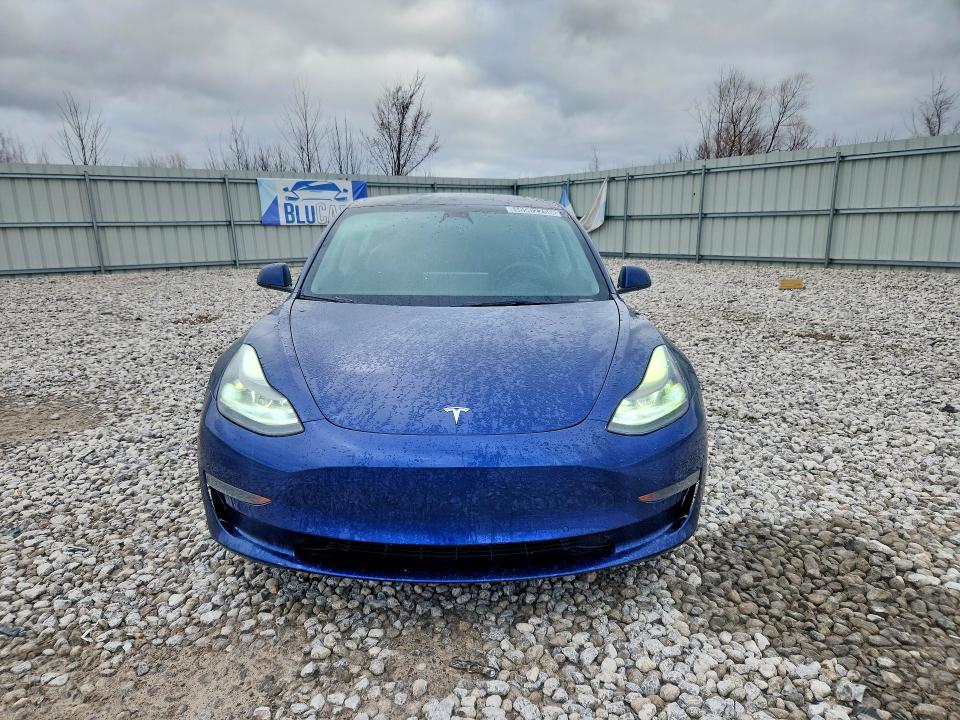 46902256 :رقم المزاد ، 5YJ3E1EA8NF287103 vin ، 2022 Tesla Model 3 مزاد بيع