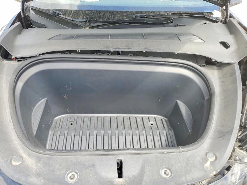46674086 :رقم المزاد ، 7SAYGDEEXRA299795 vin ، 2024 Tesla Model Y مزاد بيع