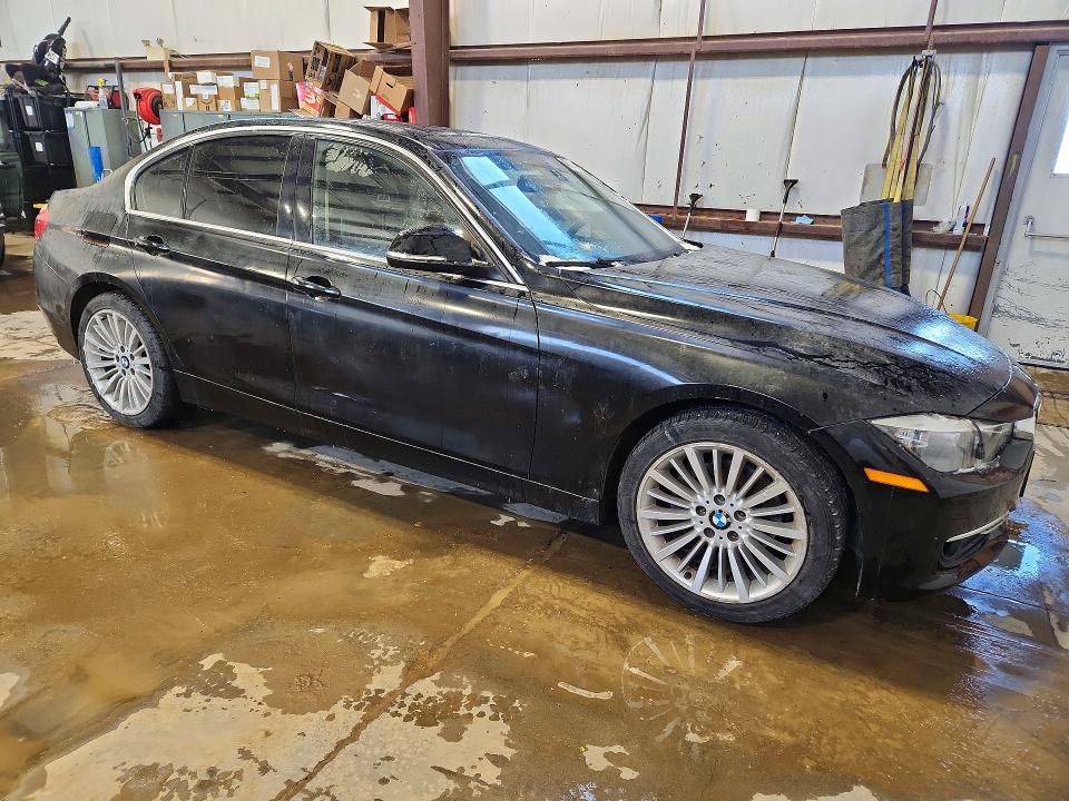 Продажа на аукционе авто 2015 Bmw 320, vin: WBA3C3G54FNT51722, номер лота: 45831226