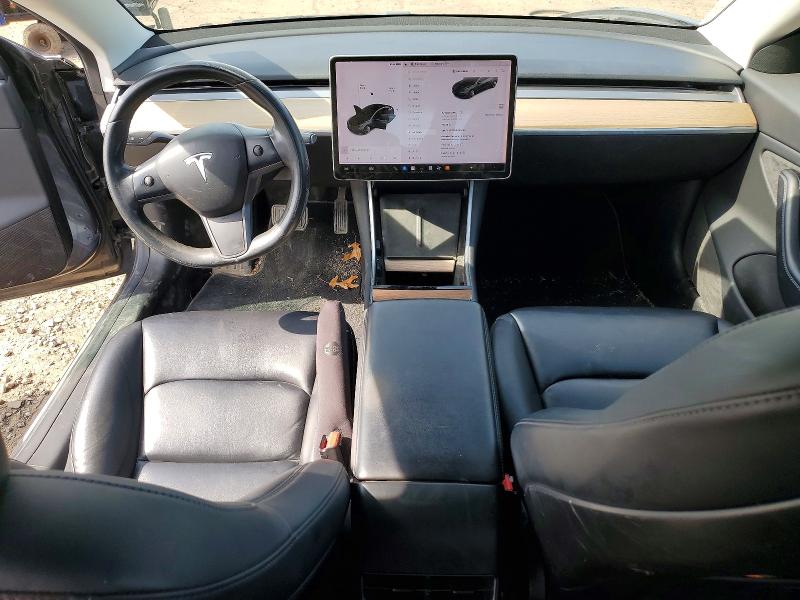 47703436 :رقم المزاد ، 5YJ3E1EB3JF054815 vin ، 2018 Tesla Model 3 مزاد بيع
