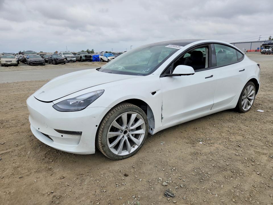 48086526 :رقم المزاد ، 5YJ3E1EA3MF873724 vin ، 2021 Tesla Model 3 مزاد بيع