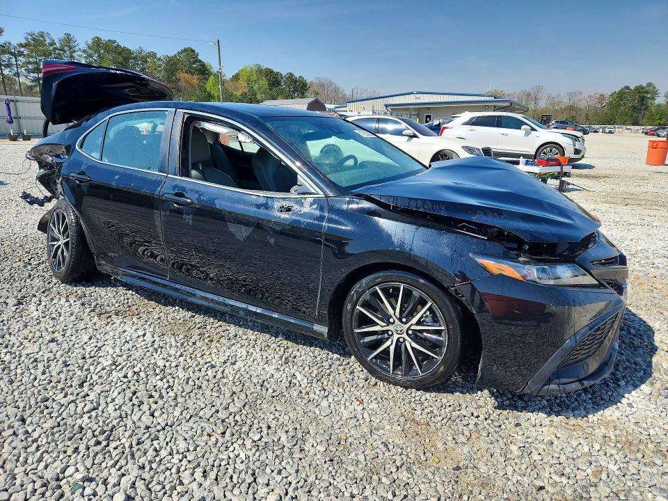 2024 Toyota Camry Hybrid მანქანა იყიდება აუქციონზე, vin: 4T1G31AK2RU076154, აუქციონის ნომერი: 47098206