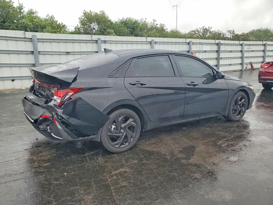 Продаж на аукціоні авто 2026 Hyundai Elantra, vin: KMHLM4DG5TU129330, номер лоту: 46055266
