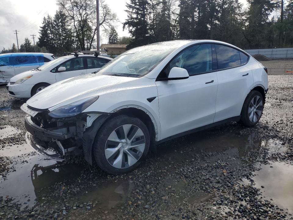 Продажа на аукционе авто 2023 Tesla Model Y, vin: 7SAYGDEE2PF687314, номер лота: 46771516