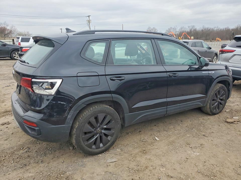 46445126 :رقم المزاد ، 3VV5X7B25RM037663 vin ، 2024 Volkswagen Taos مزاد بيع
