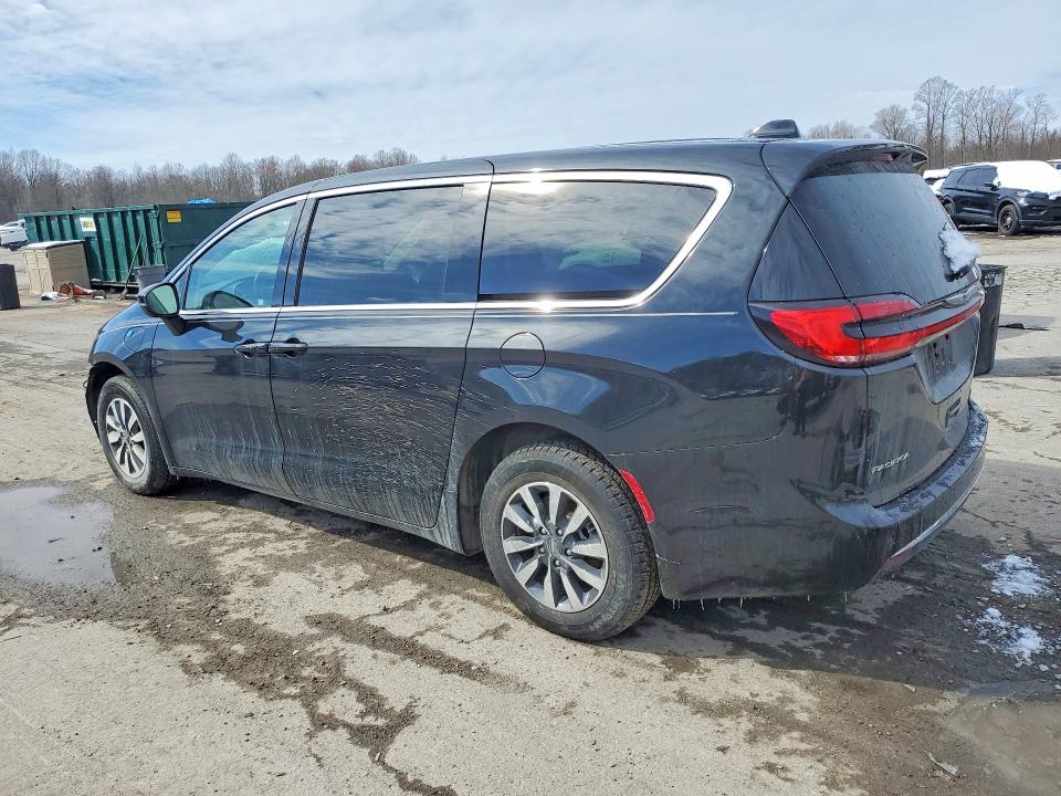 2023 Chrysler Pacifica მანქანა იყიდება აუქციონზე, vin: 2C4RC1L74PR622033, აუქციონის ნომერი: 45861416