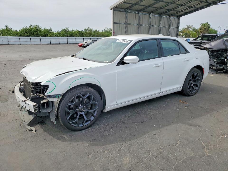 Продажа на аукционе авто 2019 Chrysler 300, vin: 2C3CCABG4KH601144, номер лота: 47816406