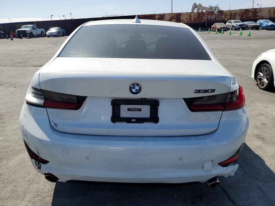 47835106 :رقم المزاد ، WBA5R1C51KAJ99644 vin ، 2019 Bmw 330i مزاد بيع