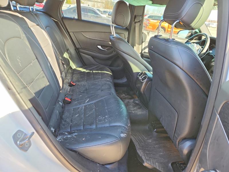 41807366 :رقم المزاد ، W1N0G8EB7MV264063 vin ، 2021 Mercedes-benz Glc مزاد بيع