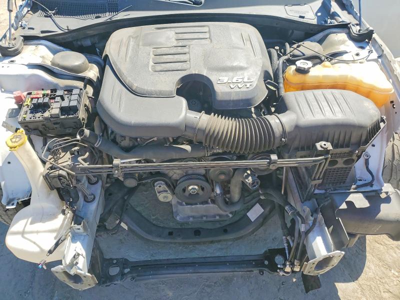 2018 Chrysler 300 მანქანა იყიდება აუქციონზე, vin: 2C3CCABG4JH266367, აუქციონის ნომერი: 46489256