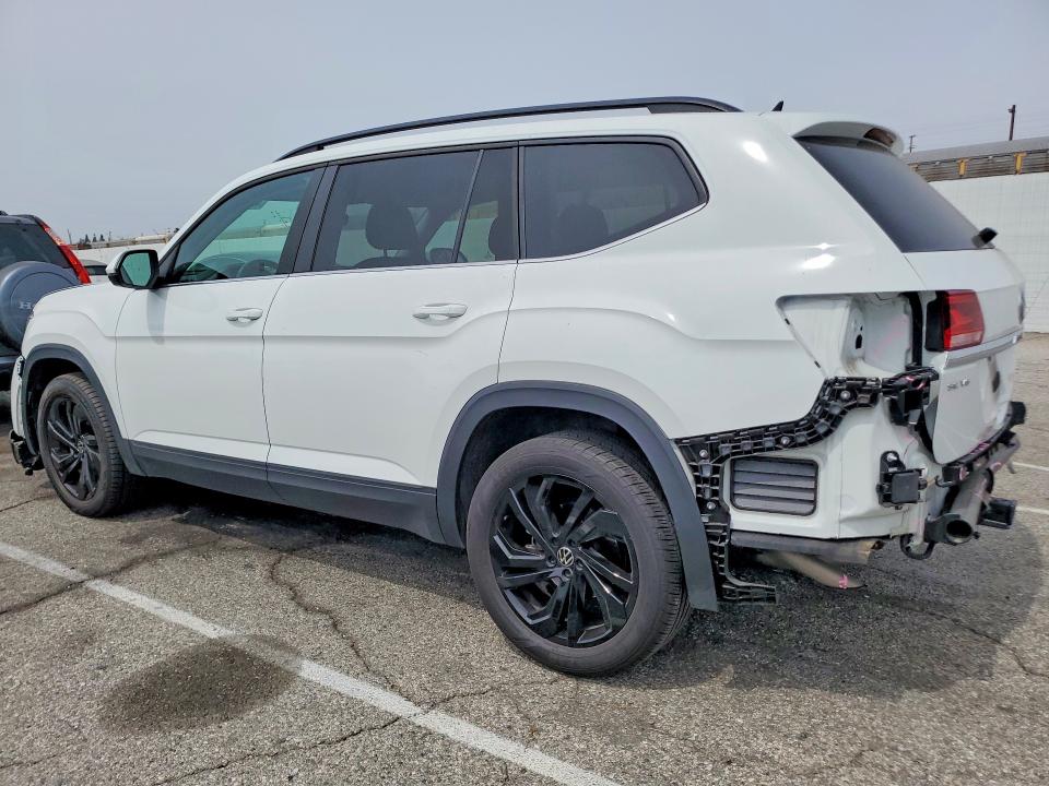 48138606 :رقم المزاد ، 1V2WR2CA8PC556368 vin ، 2023 Volkswagen Atlas مزاد بيع