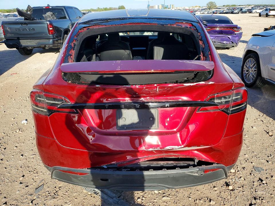 2023 Tesla Model X მანქანა იყიდება აუქციონზე, vin: 7SAXCAE57PF402208, აუქციონის ნომერი: 46561736