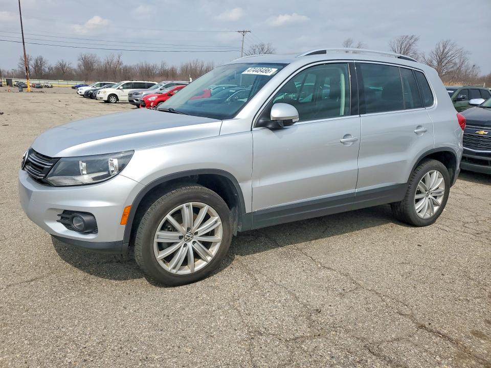 Aukcja sprzedaży 2015 Volkswagen Tiguan, vin: WVGAV7AX4FW562592, numer aukcji: 47448486