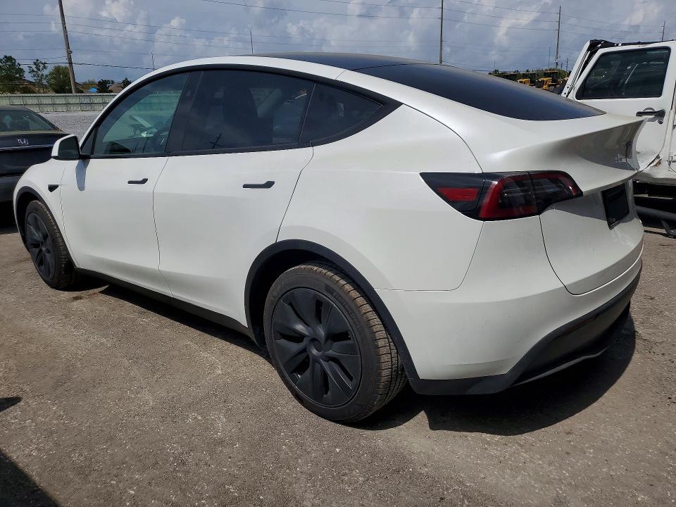 2024 Tesla Model Y მანქანა იყიდება აუქციონზე, vin: 7SAYGDEE4RA333052, აუქციონის ნომერი: 41996556