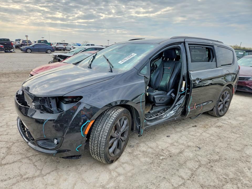 Продаж на аукціоні авто 2020 Chrysler Pacifica, vin: 2C4RC1BG3LR239874, номер лоту: 47815696