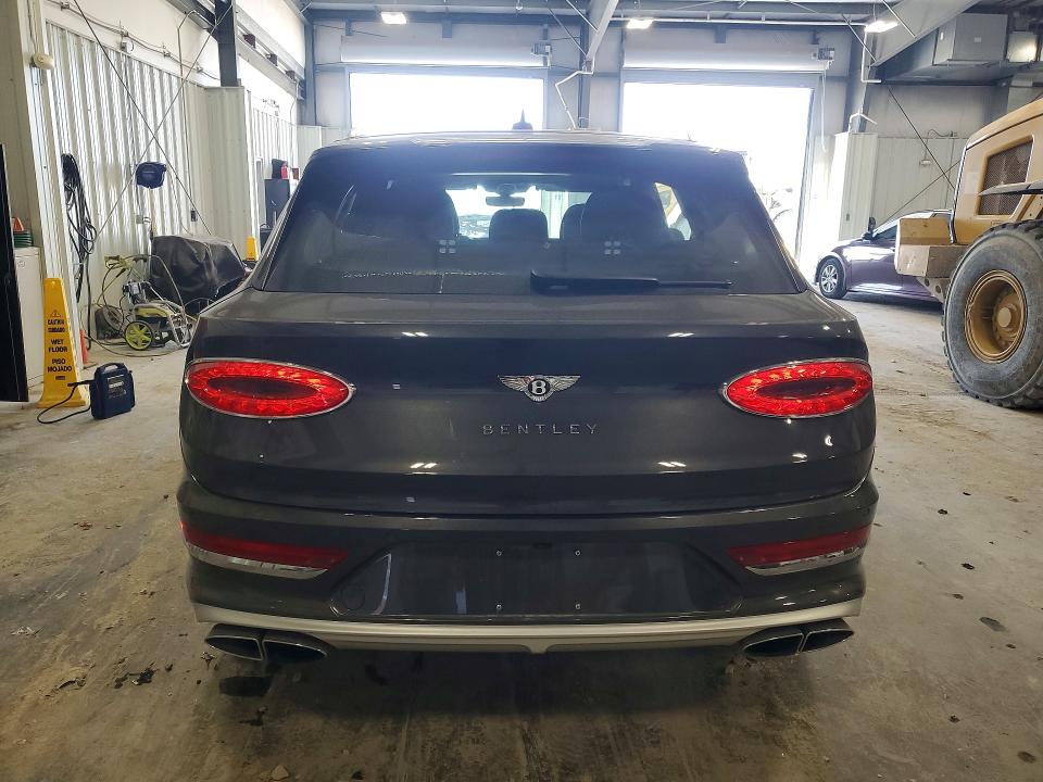 46766176 :رقم المزاد ، SJAHT2ZV0PC020005 vin ، 2023 Bentley Bentayga مزاد بيع