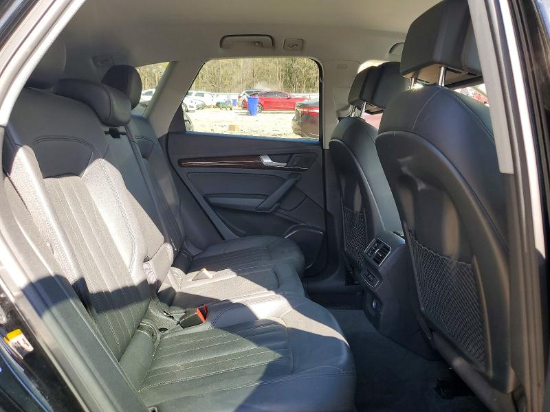 Продажа на аукционе авто 2018 Audi Q5, vin: WA1ANAFY8J2103076, номер лота: 46852756