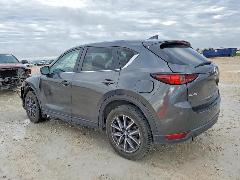 Продаж на аукціоні авто 2018 Mazda Cx-5, vin: JM3KFACM0J1366734, номер лоту: 45576316